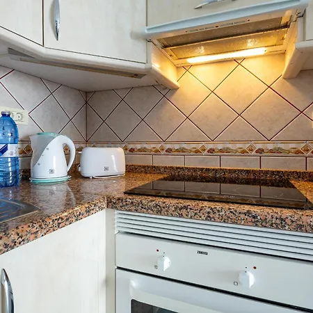 Apartment 443 Diamantes Heated Pool Wi Fi Los Cristianos (Tenerife)